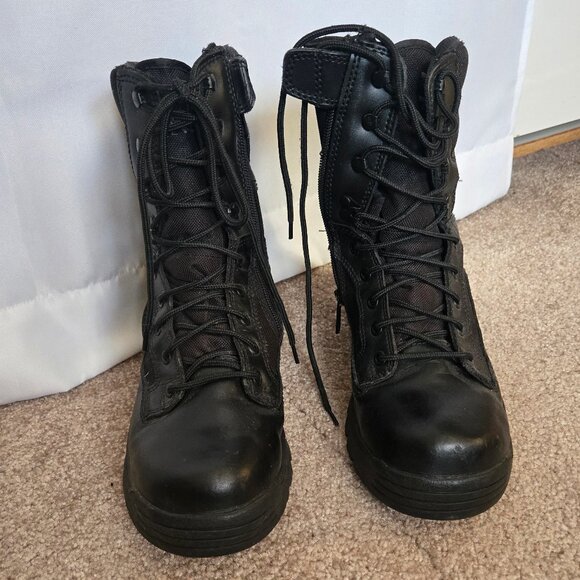 HQ Issue Waterproof Boots - Picture 1 of 11